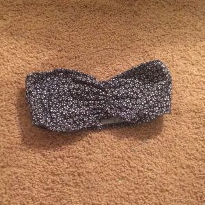 Brandy Melville floral bandeau